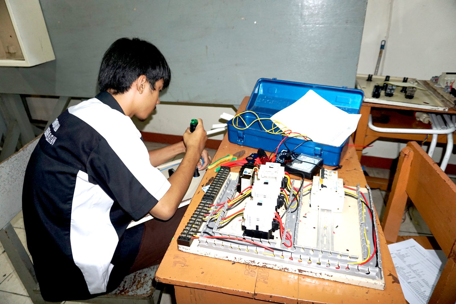 Juara 2 Lomba Robotik